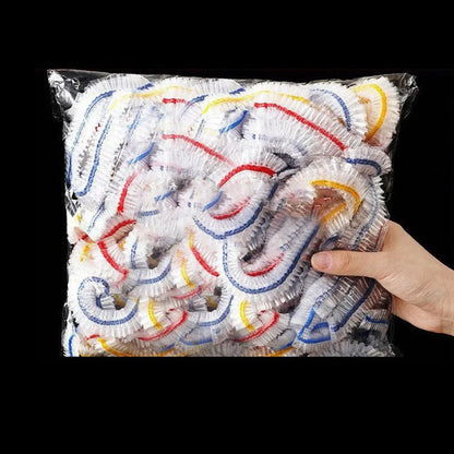 Capas Descartáveis Coloridas – Proteção Prática e Versátil para Alimentos e Muito Mais