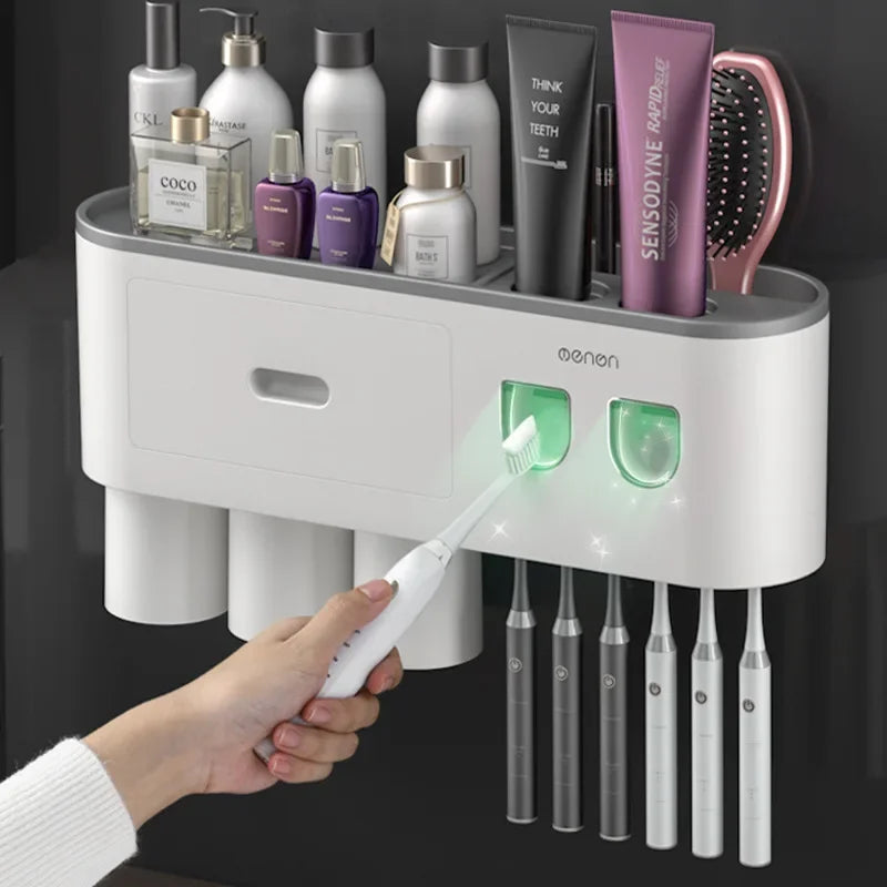Organizador de Banheiro Parede Premium – Suporte com Dosador de Pasta, Copos Antipó e Prateleira Superior