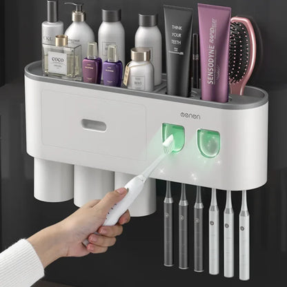 Organizador de Banheiro Parede Premium – Suporte com Dosador de Pasta, Copos Antipó e Prateleira Superior